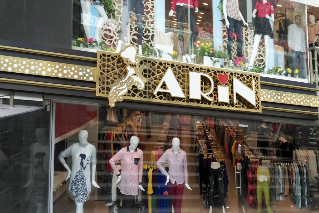 Arin dekoratif isikli paslanmaz tabela
